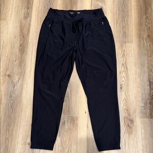 Old Navy women’s powersoft high rise joggers size large